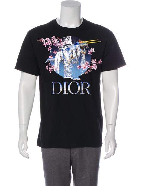 dior t恤男|Dior t-shirts for men.